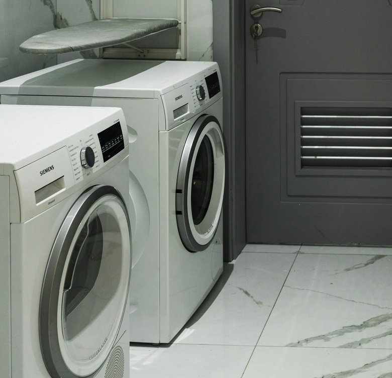 Replacing washer pump